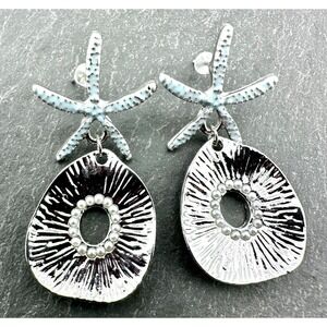 Blue Starfish Seashell Earrings Silver Tone Stud NEW